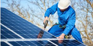 Installation Maintenance Panneaux Solaires Photovoltaïques à Warcq